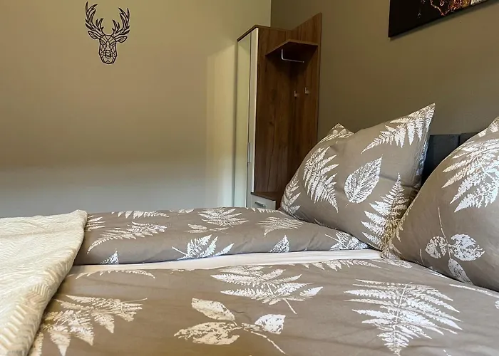 Pyhra - Urlaub Im Elsbeerland * Wald (Lower Austria)